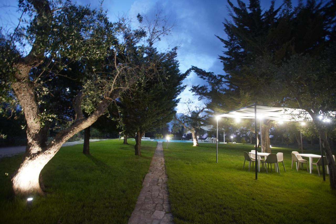 사나리카 Gli Ulivi Di Gino B&B 외부 사진
